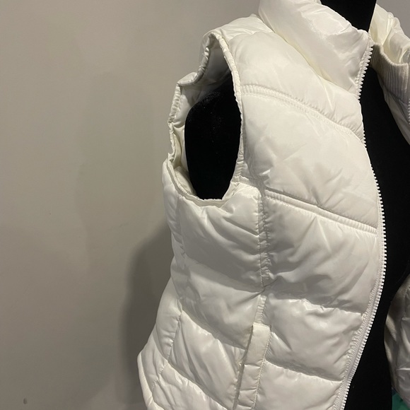 EUC OLD NAVY GIRLS WHITE PINK DEER LOGO PUFFY VEST XL - Picture 5 of 13